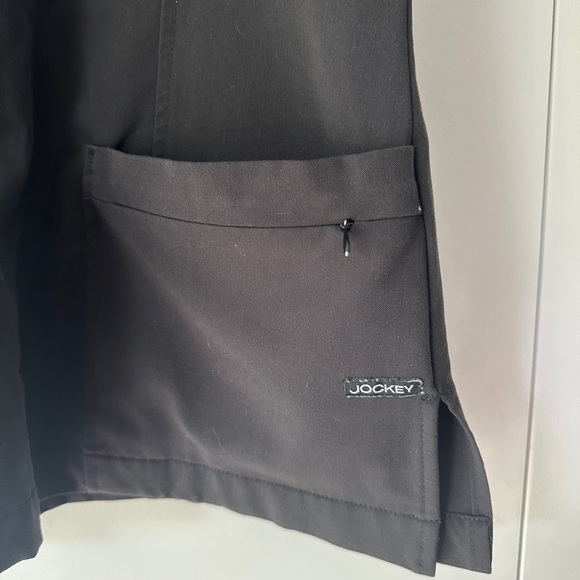 Jockey Women’s Black Scrub Set - Picture 9 of 16